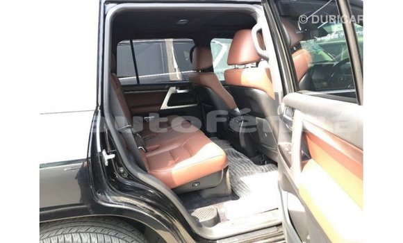 Buy Import Toyota Land Cruiser Black Car in Import - Dubai in Marquesas Buy Import Toyota Land Cruiser Black Car in Import - Dubai in Marquesas