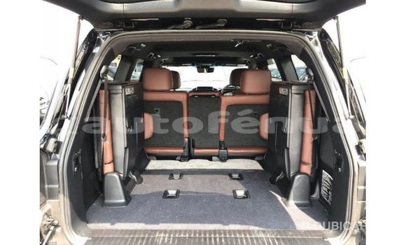 Buy Import Toyota Land Cruiser Black Car in Import - Dubai in Marquesas Buy Import Toyota Land Cruiser Black Car in Import - Dubai in Marquesas