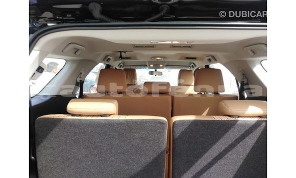 Acheter Import Voiture Toyota Fortuner Noir à Import - Dubai, Marquesas Acheter Import Voiture Toyota Fortuner Noir à Import - Dubai, Marquesas