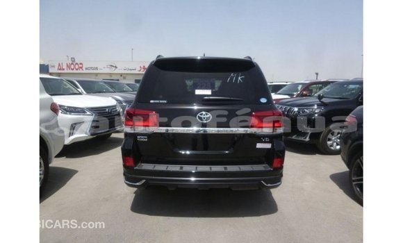 Acheter Import Voiture Toyota Land Cruiser Noir à Import - Dubai, Marquesas Acheter Import Voiture Toyota Land Cruiser Noir à Import - Dubai, Marquesas