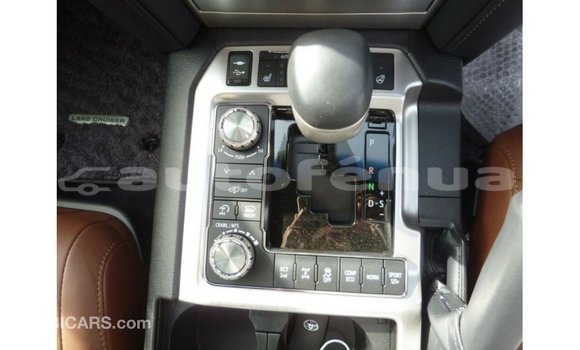 Buy Import Toyota Land Cruiser White Car in Import - Dubai in Marquesas Buy Import Toyota Land Cruiser White Car in Import - Dubai in Marquesas