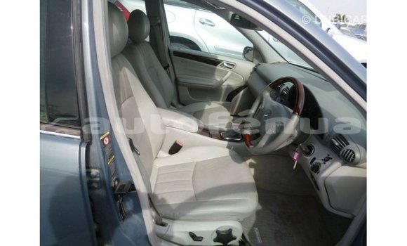 Buy Import Mercedes-Benz 190 Blue Car in Import - Dubai in Marquesas Buy Import Mercedes-Benz 190 Blue Car in Import - Dubai in Marquesas