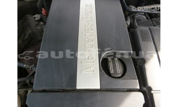 Buy Import Mercedes-Benz 190 Blue Car in Import - Dubai in Marquesas Buy Import Mercedes-Benz 190 Blue Car in Import - Dubai in Marquesas