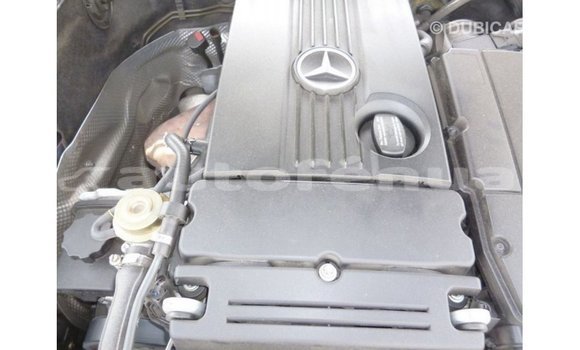 Acheter Import Voiture Mercedes-Benz 200 Bleu à Import - Dubai, Marquesas Acheter Import Voiture Mercedes-Benz 200 Bleu à Import - Dubai, Marquesas