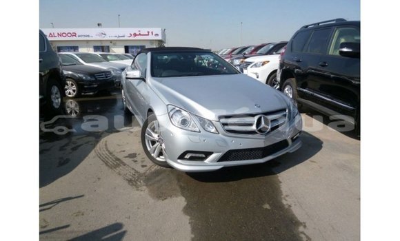 Acheter Import Voiture Mercedes-Benz 250 Autre à Import - Dubai, Marquesas