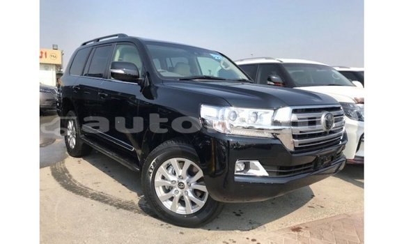 Acheter Import Voiture Toyota Land Cruiser Noir à Import - Dubai, Marquesas