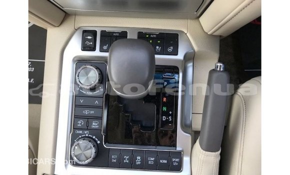 Buy Import Toyota Land Cruiser White Car in Import - Dubai in Marquesas Buy Import Toyota Land Cruiser White Car in Import - Dubai in Marquesas