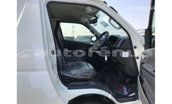 Buy Import Toyota Hiace White Car in Import - Dubai in Marquesas Buy Import Toyota Hiace White Car in Import - Dubai in Marquesas