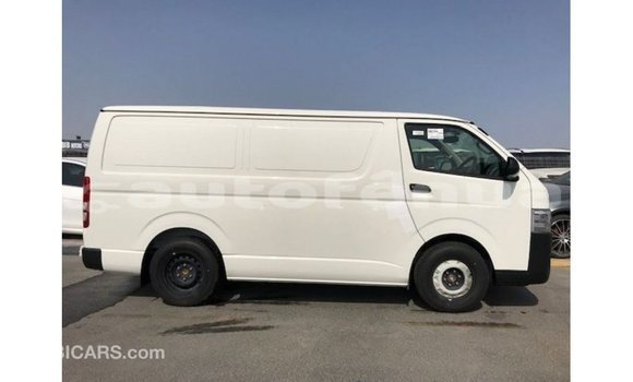 Buy Import Toyota Hiace White Car in Import - Dubai in Marquesas Buy Import Toyota Hiace White Car in Import - Dubai in Marquesas