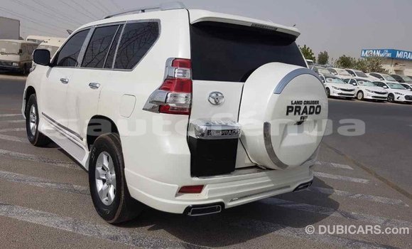 Acheter Import Voiture Toyota Prado Blanc à Import - Dubai, Marquesas Acheter Import Voiture Toyota Prado Blanc à Import - Dubai, Marquesas