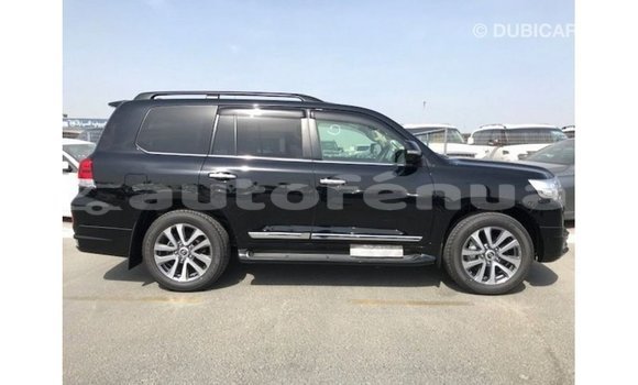 Acheter Import Voiture Toyota Land Cruiser Noir à Import - Dubai, Marquesas Acheter Import Voiture Toyota Land Cruiser Noir à Import - Dubai, Marquesas