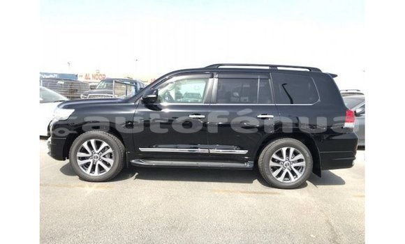 Acheter Import Voiture Toyota Land Cruiser Noir à Import - Dubai, Marquesas Acheter Import Voiture Toyota Land Cruiser Noir à Import - Dubai, Marquesas
