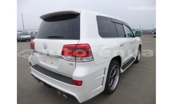 Buy Import Toyota Land Cruiser White Car in Import - Dubai in Marquesas Buy Import Toyota Land Cruiser White Car in Import - Dubai in Marquesas