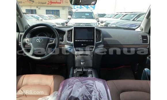 Buy Import Toyota Land Cruiser Black Car in Import - Dubai in Marquesas Buy Import Toyota Land Cruiser Black Car in Import - Dubai in Marquesas