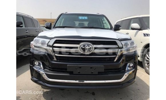 Buy Import Toyota Land Cruiser Black Car in Import - Dubai in Marquesas Buy Import Toyota Land Cruiser Black Car in Import - Dubai in Marquesas