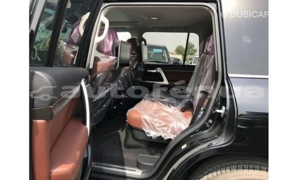 Buy Import Toyota Land Cruiser Black Car in Import - Dubai in Marquesas Buy Import Toyota Land Cruiser Black Car in Import - Dubai in Marquesas