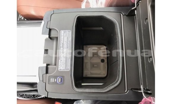 Buy Import Toyota Land Cruiser Black Car in Import - Dubai in Marquesas Buy Import Toyota Land Cruiser Black Car in Import - Dubai in Marquesas