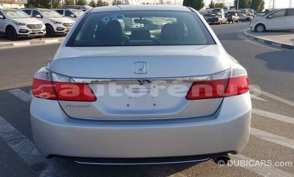 Acheter Import Voiture Honda Accord Autre à Import - Dubai, Marquesas Acheter Import Voiture Honda Accord Autre à Import - Dubai, Marquesas