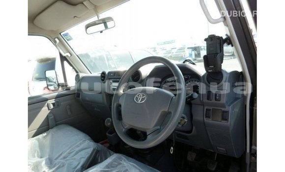 Buy Import Toyota Land Cruiser Other Car in Import - Dubai in Marquesas Buy Import Toyota Land Cruiser Other Car in Import - Dubai in Marquesas
