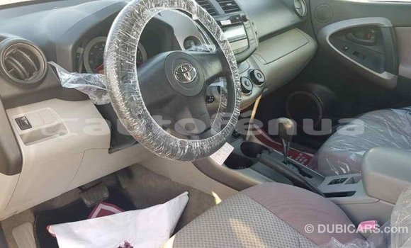 Acheter Import Voiture Toyota RAV4 Autre à Import - Dubai, Marquesas Acheter Import Voiture Toyota RAV4 Autre à Import - Dubai, Marquesas