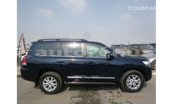 Acheter Import Voiture Toyota Land Cruiser Bleu à Import - Dubai, Marquesas Acheter Import Voiture Toyota Land Cruiser Bleu à Import - Dubai, Marquesas