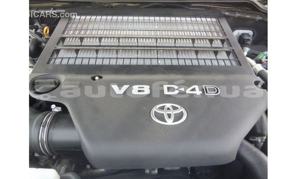 Acheter Import Voiture Toyota Land Cruiser Noir à Import - Dubai, Marquesas Acheter Import Voiture Toyota Land Cruiser Noir à Import - Dubai, Marquesas
