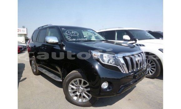 Acheter Import Voiture Toyota Prado Noir à Import - Dubai, Marquesas