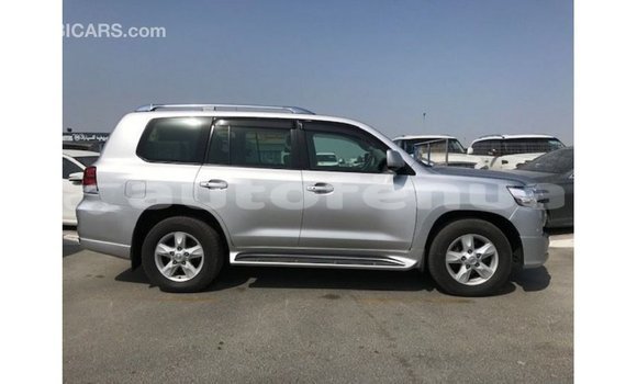 Buy Import Toyota Land Cruiser Other Car in Import - Dubai in Marquesas Buy Import Toyota Land Cruiser Other Car in Import - Dubai in Marquesas