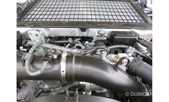 Buy Import Toyota Land Cruiser White Car in Import - Dubai in Marquesas Buy Import Toyota Land Cruiser White Car in Import - Dubai in Marquesas