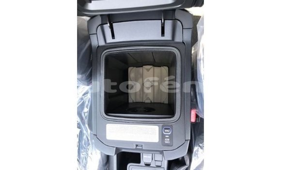 Acheter Import Voiture Toyota Prado Noir à Import - Dubai, Marquesas Acheter Import Voiture Toyota Prado Noir à Import - Dubai, Marquesas