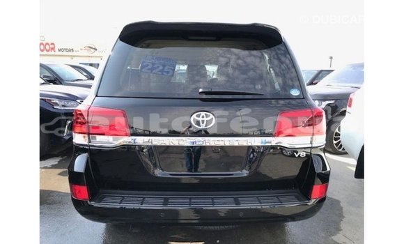 Acheter Import Voiture Toyota Land Cruiser Noir à Import - Dubai, Marquesas Acheter Import Voiture Toyota Land Cruiser Noir à Import - Dubai, Marquesas