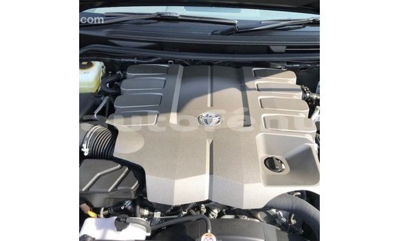 Acheter Import Voiture Toyota Land Cruiser Noir à Import - Dubai, Marquesas Acheter Import Voiture Toyota Land Cruiser Noir à Import - Dubai, Marquesas