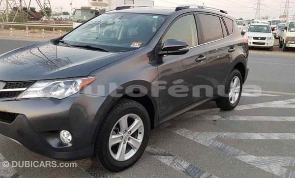 Acheter Import Voiture Toyota RAV4 Autre à Import - Dubai, Marquesas Acheter Import Voiture Toyota RAV4 Autre à Import - Dubai, Marquesas