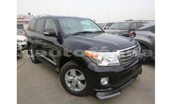 Acheter Import Voiture Toyota Land Cruiser Noir à Import - Dubai, Marquesas