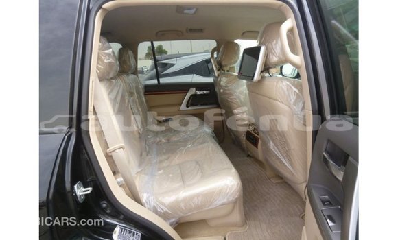 Buy Import Toyota Land Cruiser Black Car in Import - Dubai in Marquesas Buy Import Toyota Land Cruiser Black Car in Import - Dubai in Marquesas