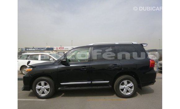 Buy Import Toyota Land Cruiser Black Car in Import - Dubai in Marquesas Buy Import Toyota Land Cruiser Black Car in Import - Dubai in Marquesas