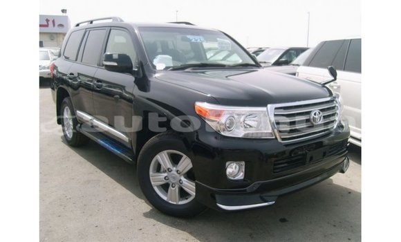 Acheter Import Voiture Toyota Land Cruiser Noir à Import - Dubai, Marquesas