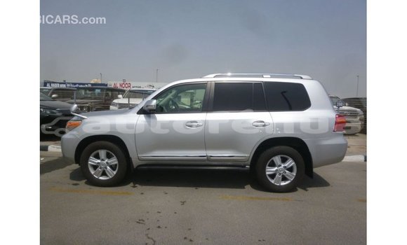 Buy Import Toyota Land Cruiser Other Car in Import - Dubai in Marquesas Buy Import Toyota Land Cruiser Other Car in Import - Dubai in Marquesas