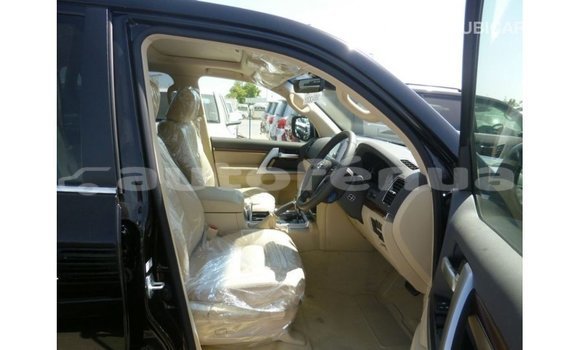 Buy Import Toyota Land Cruiser Black Car in Import - Dubai in Marquesas Buy Import Toyota Land Cruiser Black Car in Import - Dubai in Marquesas