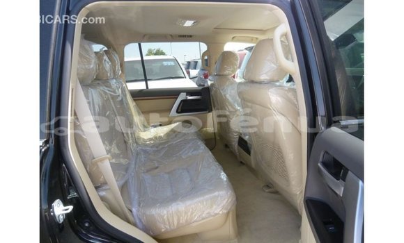 Buy Import Toyota Land Cruiser Black Car in Import - Dubai in Marquesas Buy Import Toyota Land Cruiser Black Car in Import - Dubai in Marquesas
