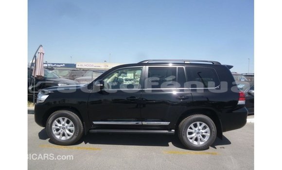 Buy Import Toyota Land Cruiser Black Car in Import - Dubai in Marquesas Buy Import Toyota Land Cruiser Black Car in Import - Dubai in Marquesas