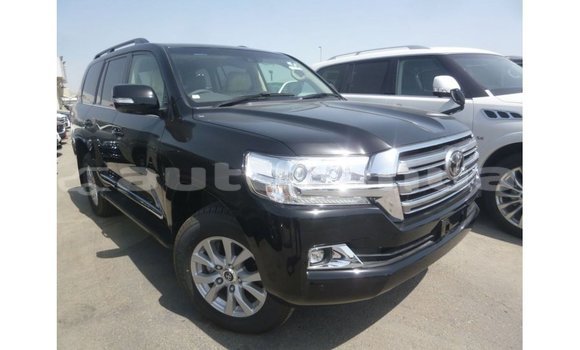 Acheter Import Voiture Toyota Land Cruiser Noir à Import - Dubai, Marquesas