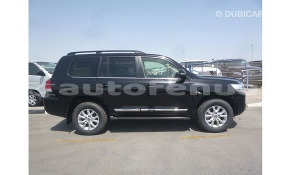 Buy Import Toyota Land Cruiser Black Car in Import - Dubai in Marquesas Buy Import Toyota Land Cruiser Black Car in Import - Dubai in Marquesas