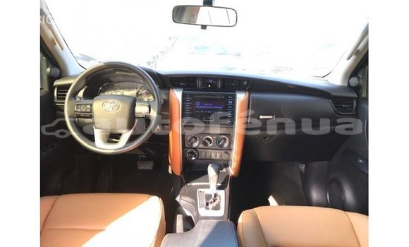 Buy Import Toyota Fortuner Other Car in Import - Dubai in Marquesas Buy Import Toyota Fortuner Other Car in Import - Dubai in Marquesas