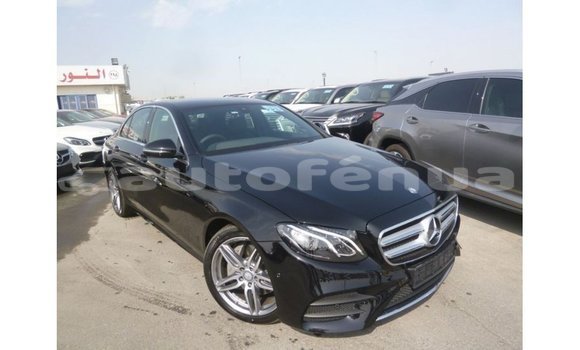 Acheter Import Voiture Mercedes-Benz 190 Noir à Import - Dubai, Marquesas