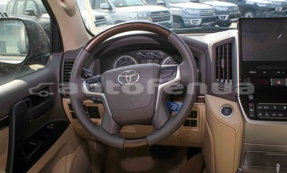 Buy Import Toyota Land Cruiser Black Car in Import - Dubai in Marquesas Buy Import Toyota Land Cruiser Black Car in Import - Dubai in Marquesas