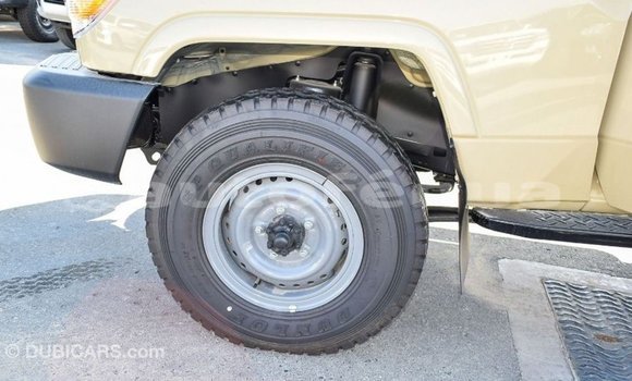 Buy Import Toyota Land Cruiser Beige Car in Import - Dubai in Marquesas Buy Import Toyota Land Cruiser Beige Car in Import - Dubai in Marquesas