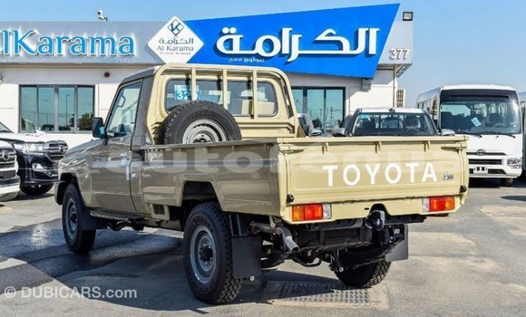 Buy Import Toyota Land Cruiser Beige Car in Import - Dubai in Marquesas Buy Import Toyota Land Cruiser Beige Car in Import - Dubai in Marquesas