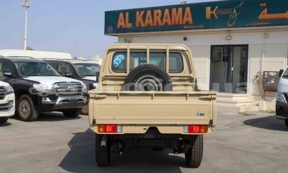 Buy Import Toyota Land Cruiser Beige Car in Import - Dubai in Marquesas Buy Import Toyota Land Cruiser Beige Car in Import - Dubai in Marquesas