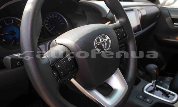 Buy Import Toyota Hilux White Car in Import - Dubai in Marquesas Buy Import Toyota Hilux White Car in Import - Dubai in Marquesas